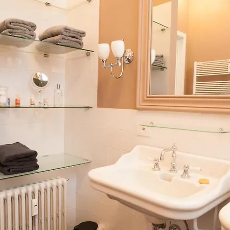 One Room Guest house 3*